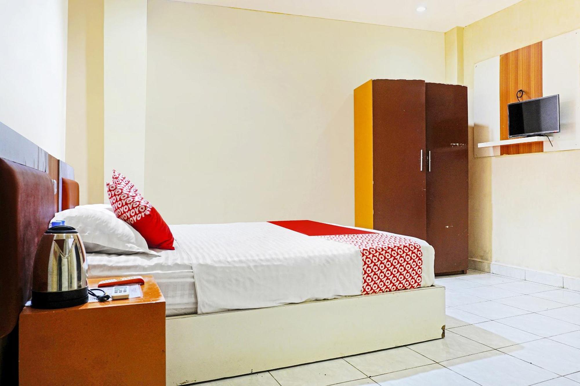 Collection O 91331 Hotel Grand Saota Soppeng Lalabata Екстер'єр фото